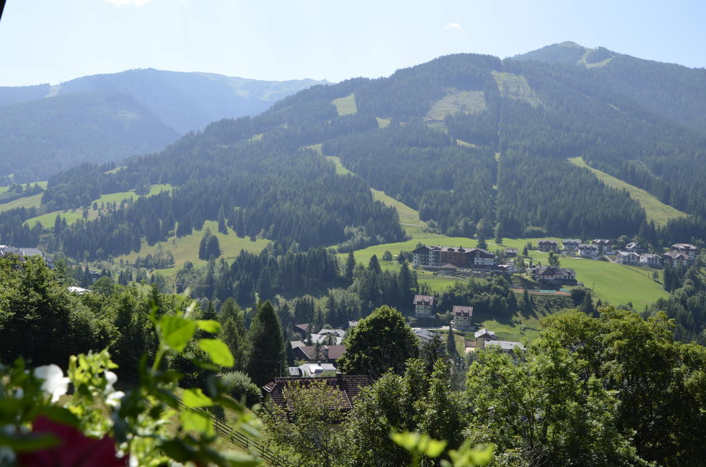 Panoramapension Lerchner Bad Kleinkirchheim Bagian luar foto